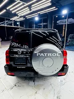 Nissan Patrol Safari