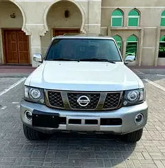 Nissan Patrol Safari