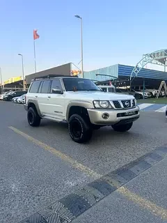 Nissan Patrol Safari