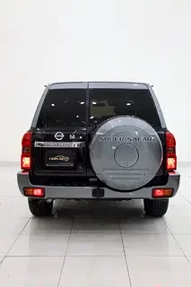 Nissan Patrol Safari