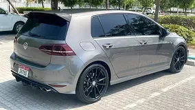 Volkswagen Golf R