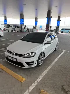 Volkswagen Golf R