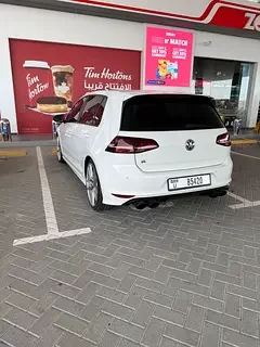 Volkswagen Golf R