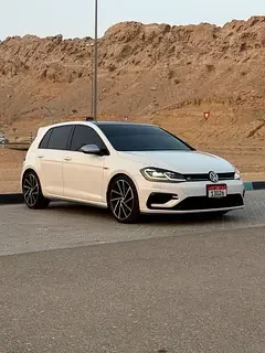 Volkswagen Golf R
