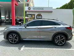 Infiniti QX55