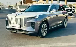 Hongqi E-HS9