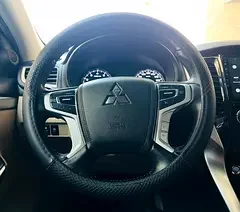 Mitsubishi Montero Sport