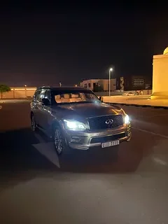 Infiniti QX80