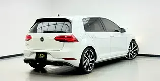 Volkswagen Golf R