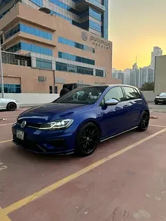 Volkswagen Golf R