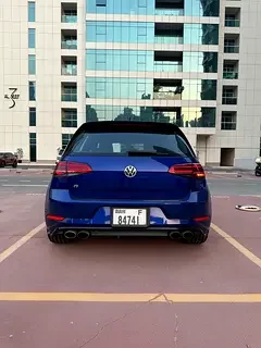 Volkswagen Golf R