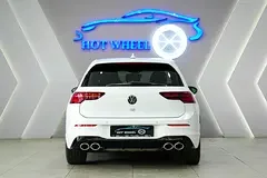 Volkswagen Golf R