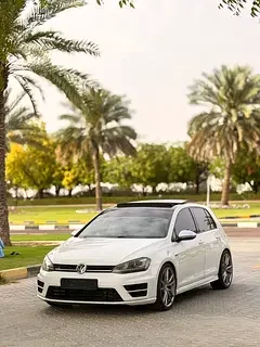Volkswagen Golf R