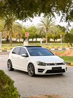 Volkswagen Golf R