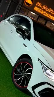 Volkswagen Golf R