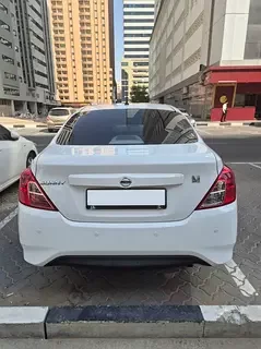 Nissan Sunny