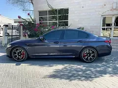 BMW M5
