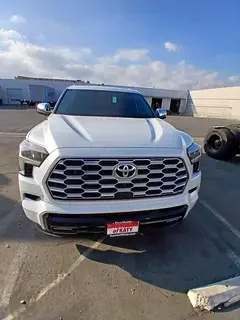 Toyota Sequoia