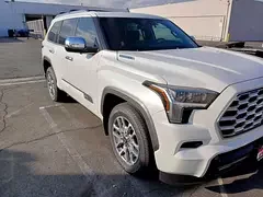 Toyota Sequoia