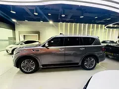 Infiniti QX80