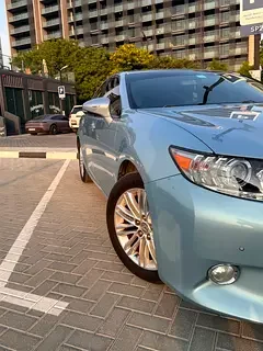 Lexus ES-Series