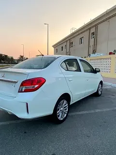 Mitsubishi Attrage