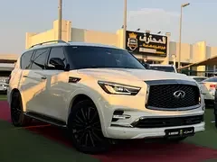 Infiniti QX80