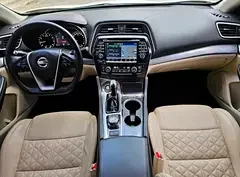 Nissan Maxima