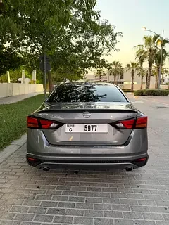 Nissan Altima
