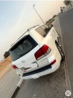 Lexus LX-Series
