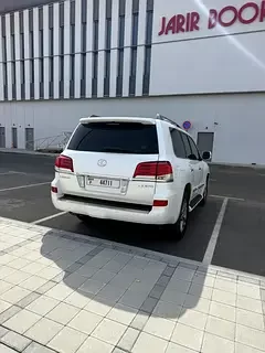 Lexus LX-Series