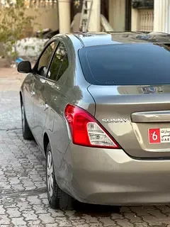 Nissan Sunny