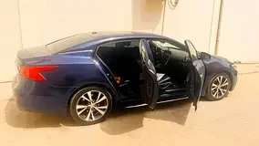 Nissan Maxima