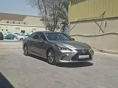 Lexus ES-Series