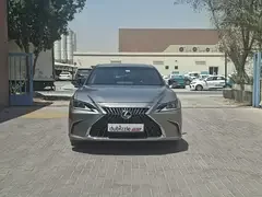 Lexus ES-Series