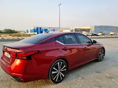 Nissan Altima