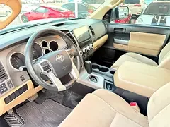 Toyota Sequoia
