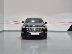 Infiniti QX55