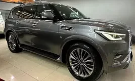 Infiniti QX80