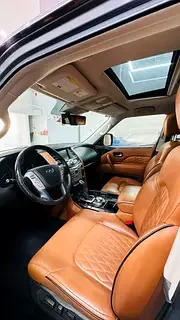 Infiniti QX80