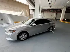 Lexus ES-Series