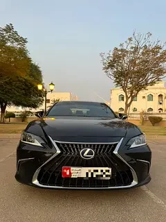 Lexus ES-Series