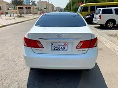 Lexus ES-Series