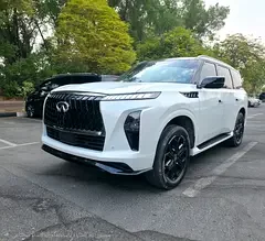 Infiniti QX80