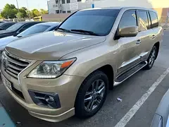 Lexus LX-Series