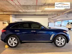 Infiniti QX70