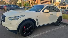 Infiniti QX70