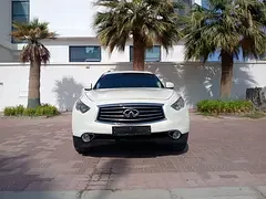 Infiniti QX70