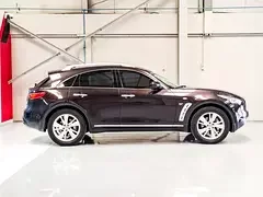 Infiniti QX70