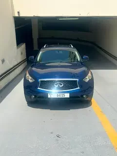 Infiniti QX70